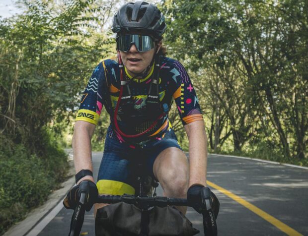 Whitney Allison usa Transcordilleras para 'poner el mundo patas arriba'