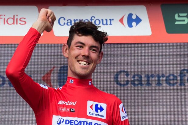 'No fue un día para que los chicos de la general se lanzaran a por todas': Ben O'Connor, tranquilo y con el control en la Vuelta a España