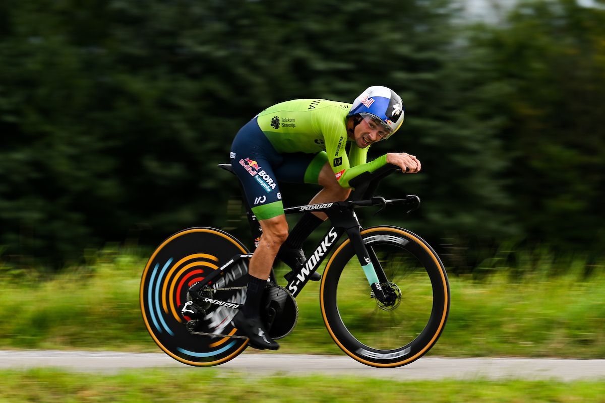 Picture by Chris Auld/SWpix.com - 22/09/2024 - 2024 UCI Road and Para-cycling Road World Championships, Zurich, Switzerland - Menâs Elite Individual Time Trial (ITT) - PrimoÅ¾ RogliÄ (Slovenia)