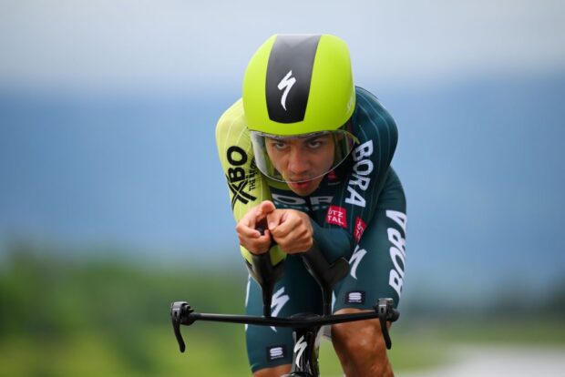 Sergio Higuita se convierte en el último refuerzo de Astana para la batalla por la supervivencia del WorldTour 2025