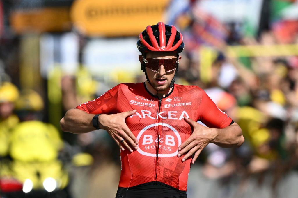 'Cuchillos contra nuestras gargantas': los equipos franceses del WorldTour advierten sobre la fuga de talentos en medio de dificultades económicas endémicas