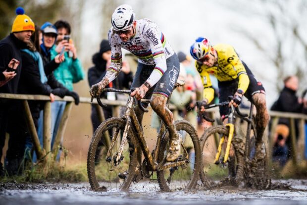 'Creo que volverán a competir a finales de diciembre' – Anticipando los planes de ciclocross de Van der Poel y Van Aert