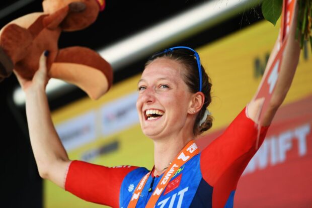 Cédrine Kerbaol firma un nuevo acuerdo con EF-Oatly-Cannondale tras rescindir el contrato de Ceratizit-WNT