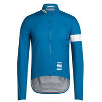Chaqueta Rapha Pro Team Gore-Tex: $ 325 $ 243,75 en Rapha US £ 275 £ 206,25 en Rapha Reino Unido