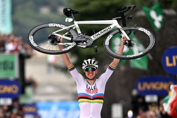 El entrenamiento de Tadej Pogačar: ¿Qué sesiones hace el tres veces campeón del Tour de Francia?