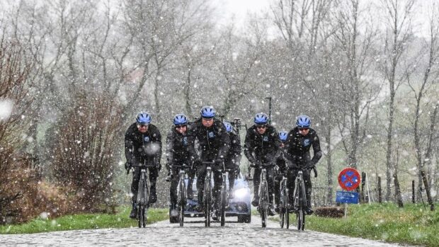 Cómo hacer que tu ciclismo sea social durante el invierno