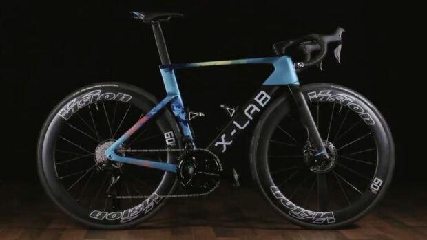 The X-Lab AD9 Astana team bike