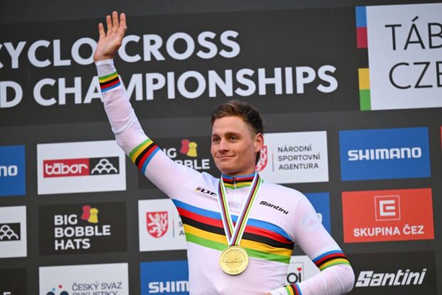 Revelado: Mathieu van der Poel publica el calendario de ciclocross para 2024-2025