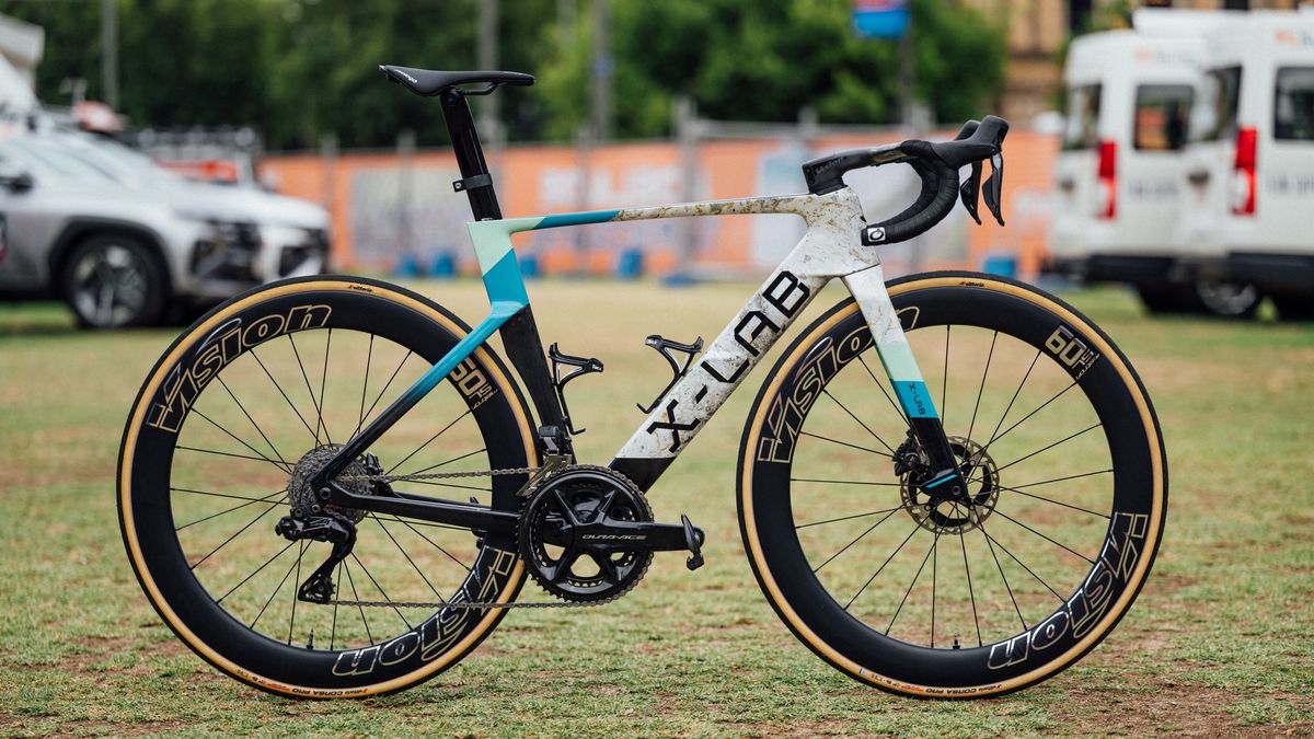 Henok Mulubrhan's custom X Lab bike on some grass