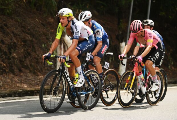 'Ir rápido es parte del ciclismo' - El artista de escape Taco Van der Hoorn contra las restricciones de engranajes por seguridad