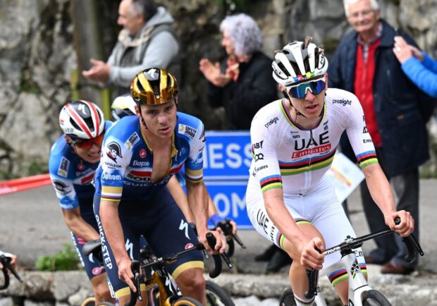 Remco Evenepoel tries to control Tadej Pogačar at Il Lombardia