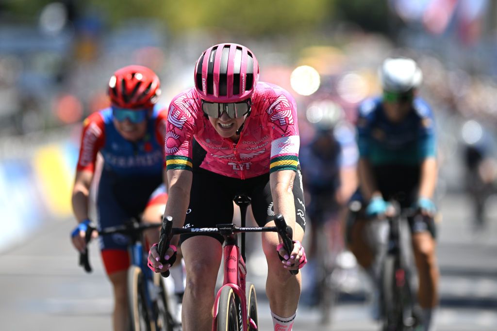 'Parte de la acción': la revitalizada Sarah Roy establece la vista en las finales de la carrera como la temporada de Australia a los clásicos de primavera
