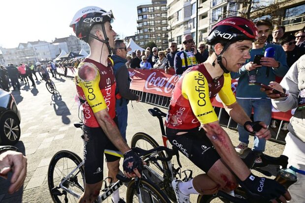 Actualizaciones médicas clásicas de Brugge-de Panne: puntadas para Tim Merlier, pulmón colapsado y costillas rotas para Lionel Taminiaux