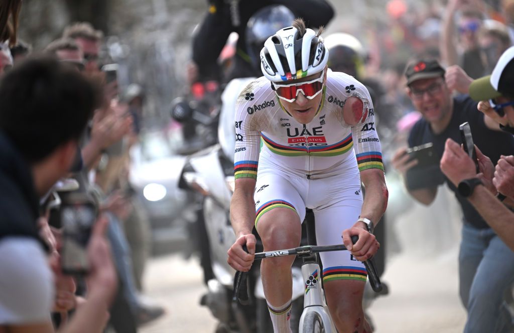 'Amo a Tadej Pogačar porque no le tiene miedo a nada' - Bernard Hinault Backs Esloveniano para ganar Paris -Roubaix