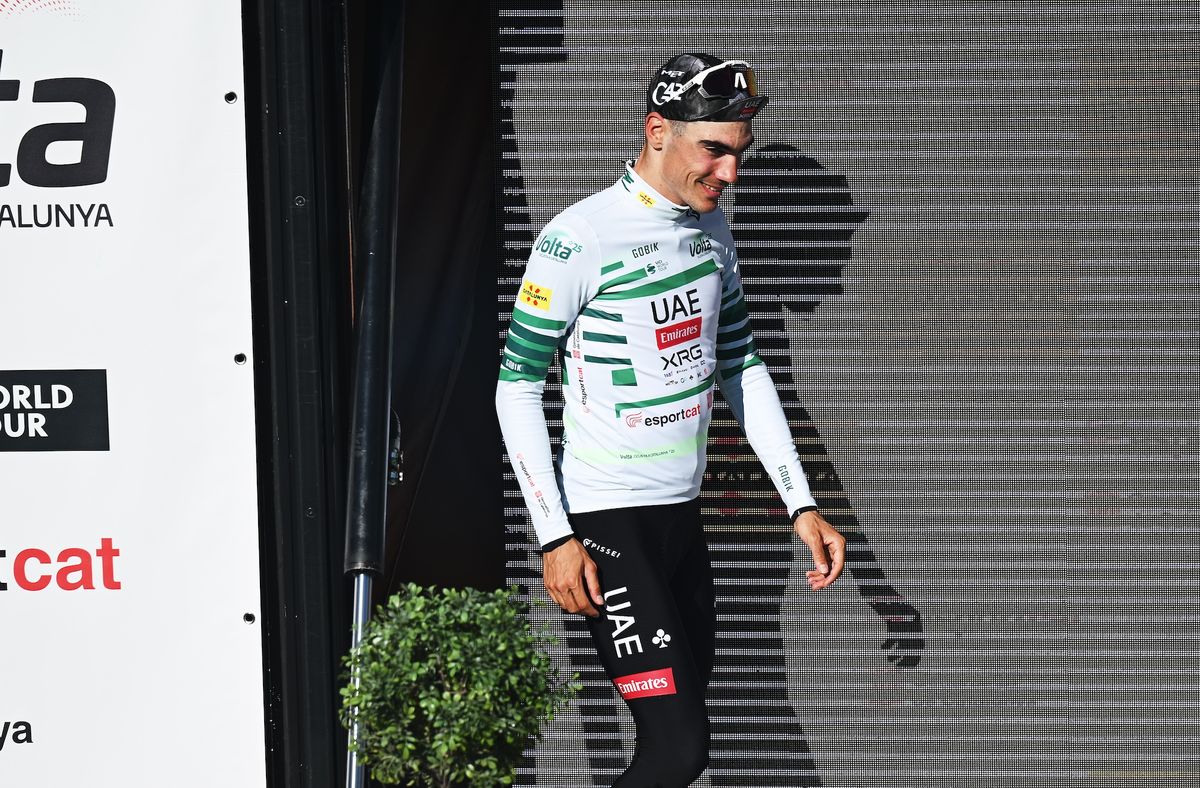Juan Ayuso of UAE Team Emirates recaptures the Green Leader Jersey at Volta a Catalunya a single bonus second