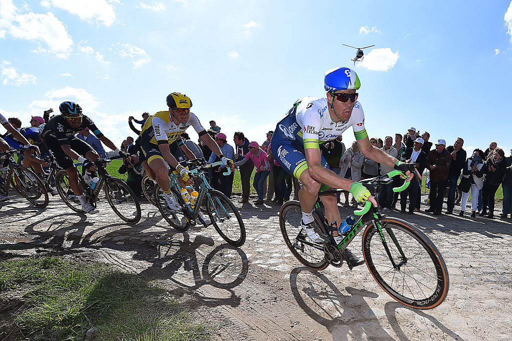 Ciclismo: 114º París - Roubaix 2016 Hayman Mathew (Aus)/ VanMarcke Sep (Bel)/ Rowe Luke (GBR)/ Compiegne - Roubaix (257,5km)/ Parijs PR/ (C) Tim de Waele