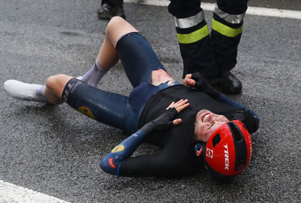 'El ciclismo es un deporte implacable'-Skjelmose Misses Paris-Nice Podium Challenge con Crash Stage 7