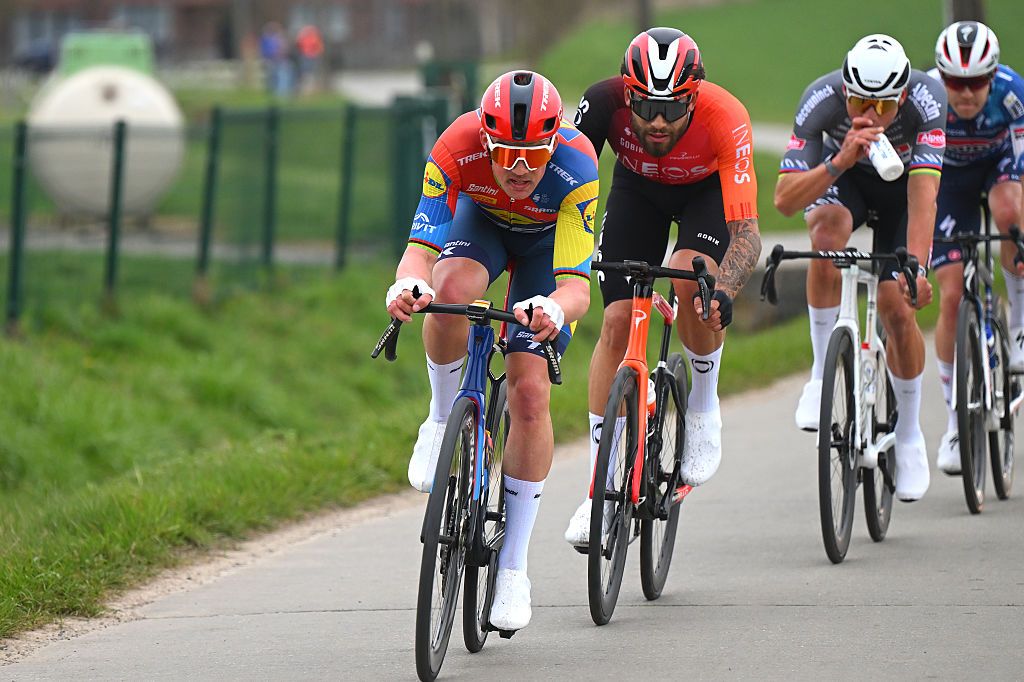 'Golpeado por un monstruo'-Mads Pedersen satisfecho en la derrota detrás de Van der Poel con Lidl-Trek Confident 'Solo mejorará'
