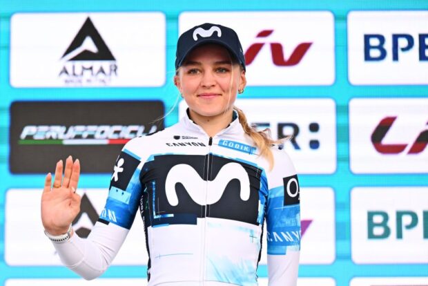 'Para cuando llegaron los ataques, estaba fuera de espaldas' - Poggio Descent Crash cuesta a Cat Ferguson en el debut de Milan -San Remo