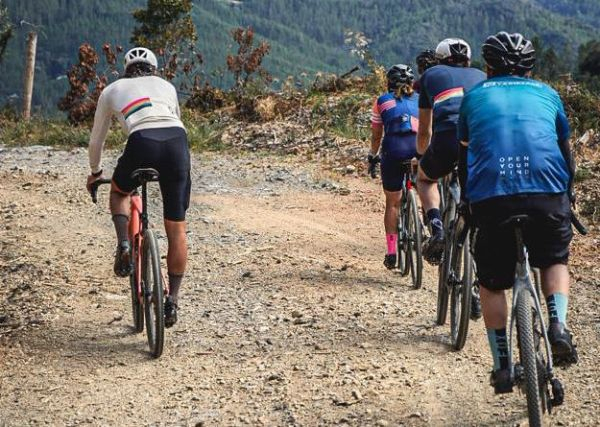 Las mejores bicicletas de gravel de nivel básico que se utilizan en caminos de ripio en Colombia
