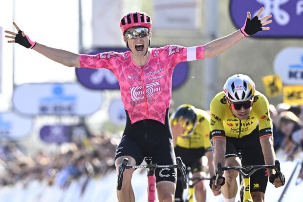 Cómo EF Education capitalizó la presión sobre Wout Van Aert para ganar Dwars Door Vlaanderen