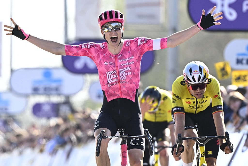 Cómo EF Education capitalizó la presión sobre Wout Van Aert para ganar Dwars Door Vlaanderen