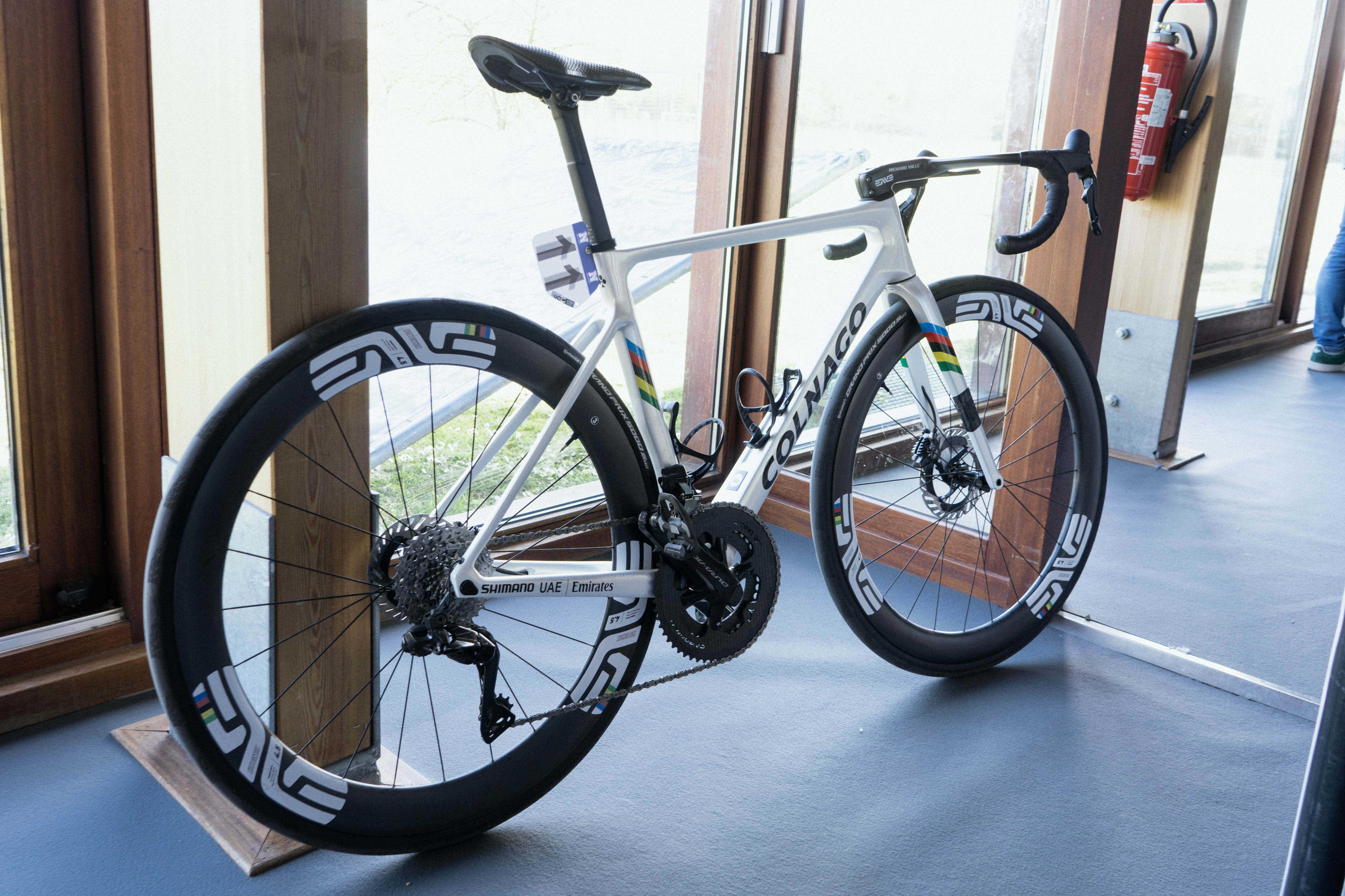 Bicicleta Flandes de Tadej Pogacar