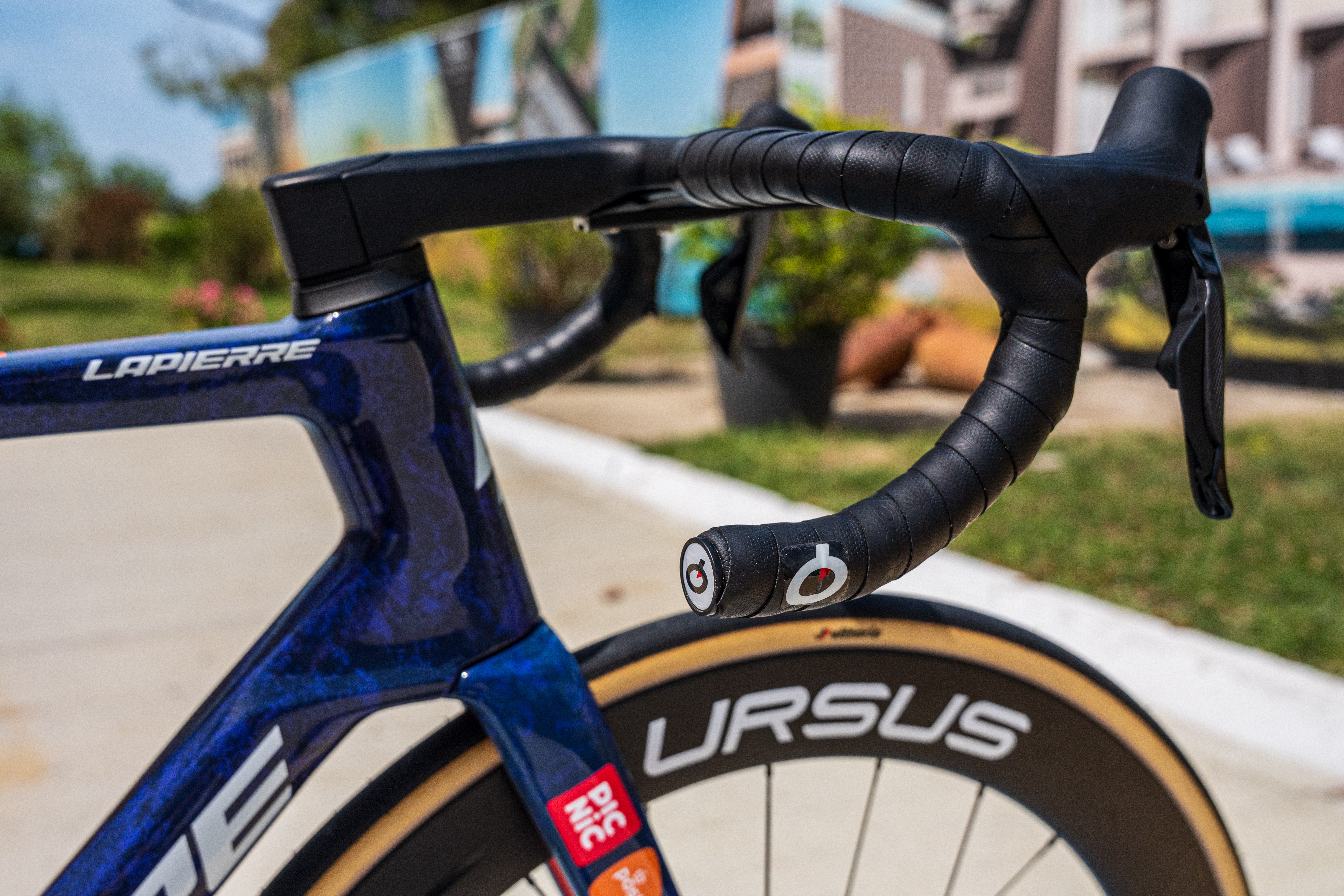 Bicicleta de carrera LaPierre de Romain Bardet