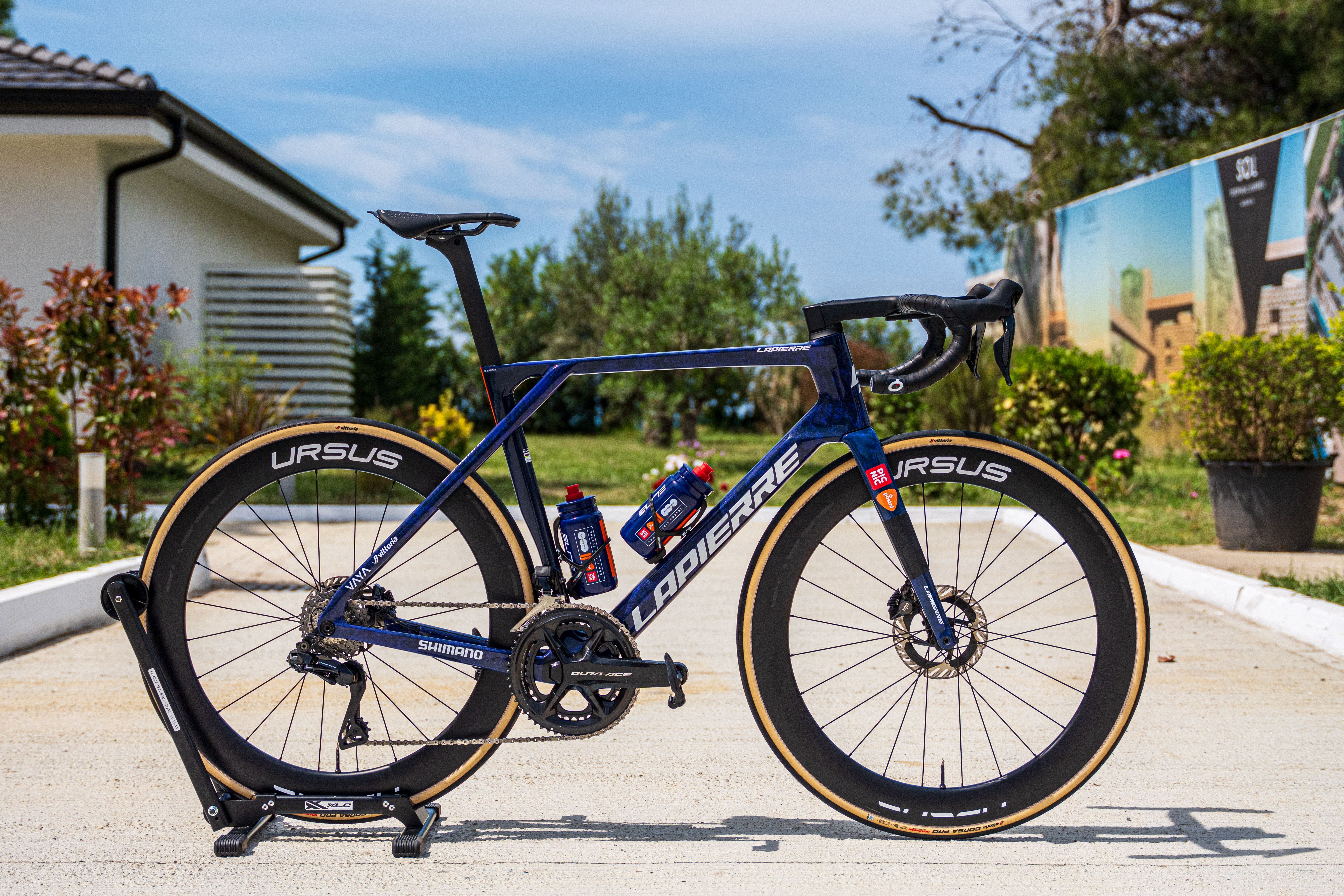 Bicicleta de carrera LaPierre de Romain Bardet