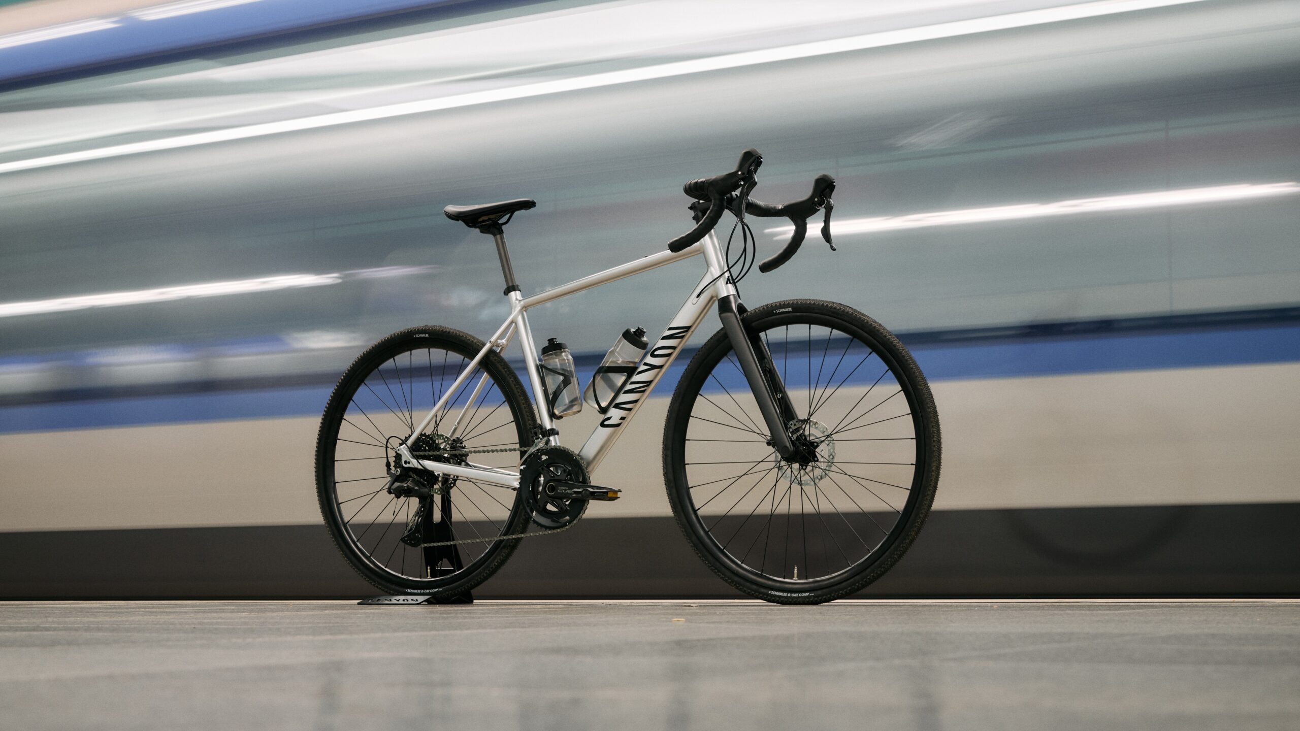 A silver Canyon Endurace AllRoad bike