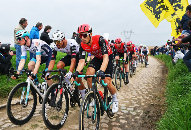 ROUBAIX, FRANCE - APRIL 13: (L-R) Matej Mohoric of Slovenia and Team Bahrain - Victorious, Antonio Morgado of Portugal and UAE Team Emirates - XRG and Jenthe Biermans of Belgium and Team Arkea - B&amp;B Hotels compete during the 122nd Paris - Roubaix 2025 a 259.2km one day race from Compiegne to Roubaix / #UCIWT / on April 13, 2025 in Roubaix, France. (Photo by Luc Claessen/Getty Images)