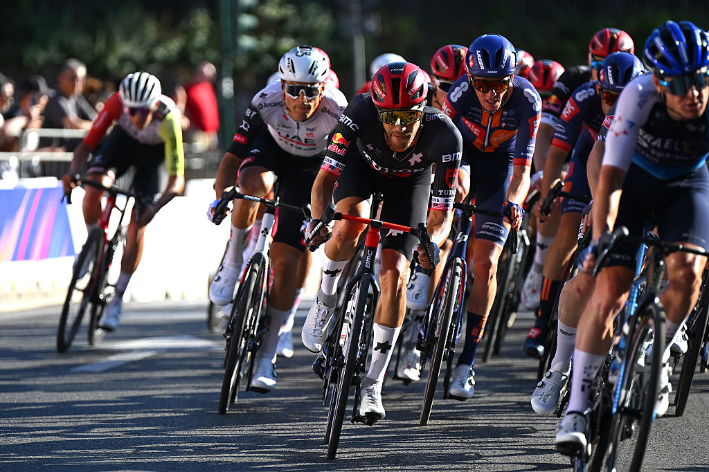 Larry Warbasse de Tudor Pro Cycling compite 2025 Giro Ditalia en Roma para la etapa final