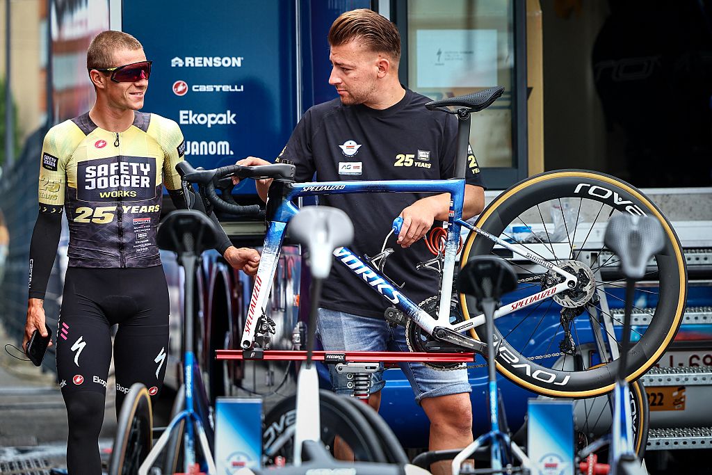Belga Remco Evenepoel de Soudal rápido en la foto durante el primer día de descanso de la carrera de ciclismo Tour de France de 2025, el martes 15 de julio de 2025 en Toulouse, Francia. La 112ª edición del Tour de Francia comienza el sábado 5 de julio en Lille, Francia, y terminará en París, Francia, el 27 de julio. Foto de Belga David Pintens (foto de David Pintens / Belga Mag / Belga a través de AFP)
