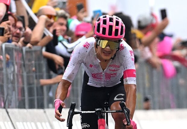 Richard Carapaz finishes stage 20 of the Giro d'Italia