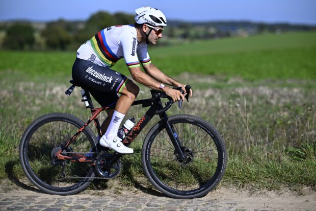Gianni Vermeersch riding a gravel bike