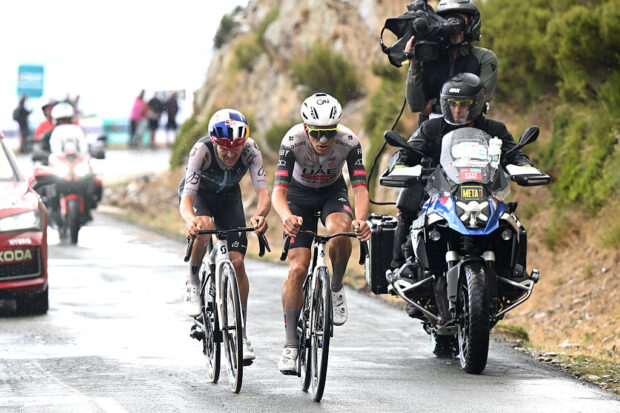 ALFARO, SPAIN - AUGUST 31: (L-R) Thomas Pidcock of Great Britain and Team Q36.5 Pro Cycling and Joao Almeida of Portugal and UAE Team Emirates - XRG compete in the chase group during the La Vuelta - 80th Tour of Spain 2025, Stage 9 a 195.5km stage from Alfaro to Estacion de Esqui de Valdezcaray 1541m / #UCIWT / on August 31, 2025 in Alfaro, Spain. (Photo by Dario Belingheri/Getty Images)