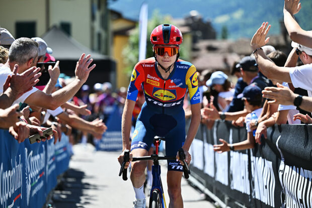 Isabella Holmgren at the Giro d'Italia with her Lidl-Trek trade team