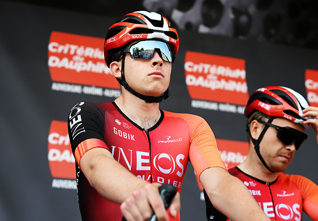 Premilhat, Francia - 09 de junio: Michael Leonard de Canadá y el equipo Ineos Granadiers antes del 77º Criterio du Dauphine 2025, Etapa 2 A 204.6 km de la etapa de Premilhat a Issoire / #uciwt / el 09 de junio de 2025 en Premilhat, Francia. (Foto de Dario Belingheri/Getty Images)