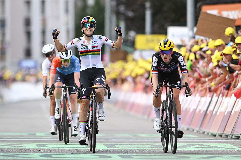 Kim Le Court gana la etapa 5 en el Tour de France Femmes