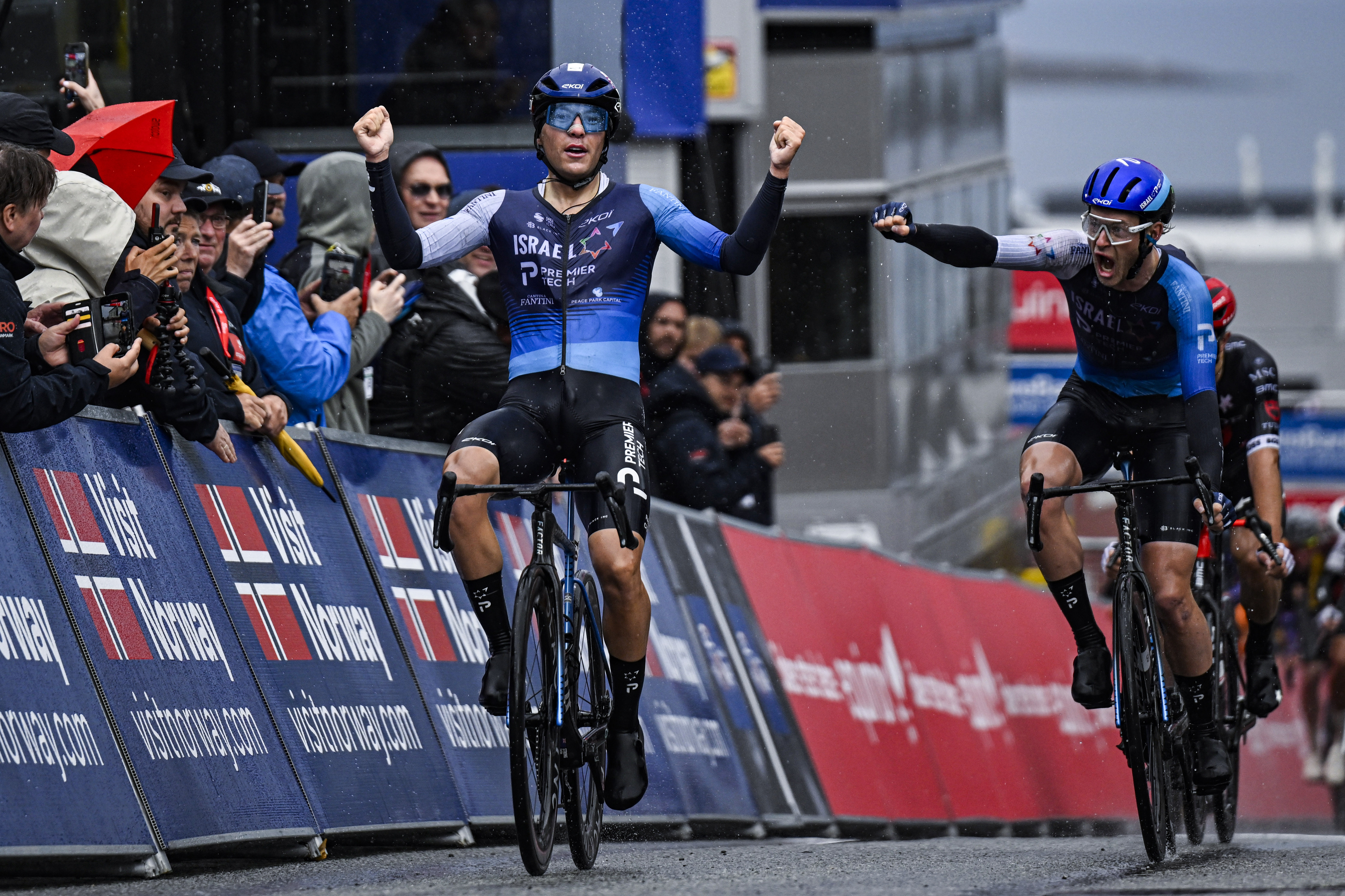 Corbin Strong gana la etapa 1 en el Ártico de Noruega