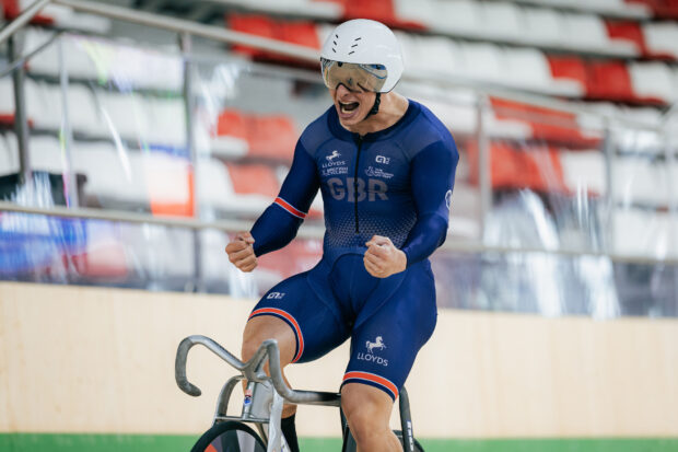 14/08/2025 - Track Cycling - Men Elite 200m Flying Start Record Attempt - Konya Velodrome, Konya, Türkiye - Matthew Richardson of Great Britain celebrates after setting a world record breaking time of 8.941s in the UCI Men Elite 200m Flying Lap Record Attempt