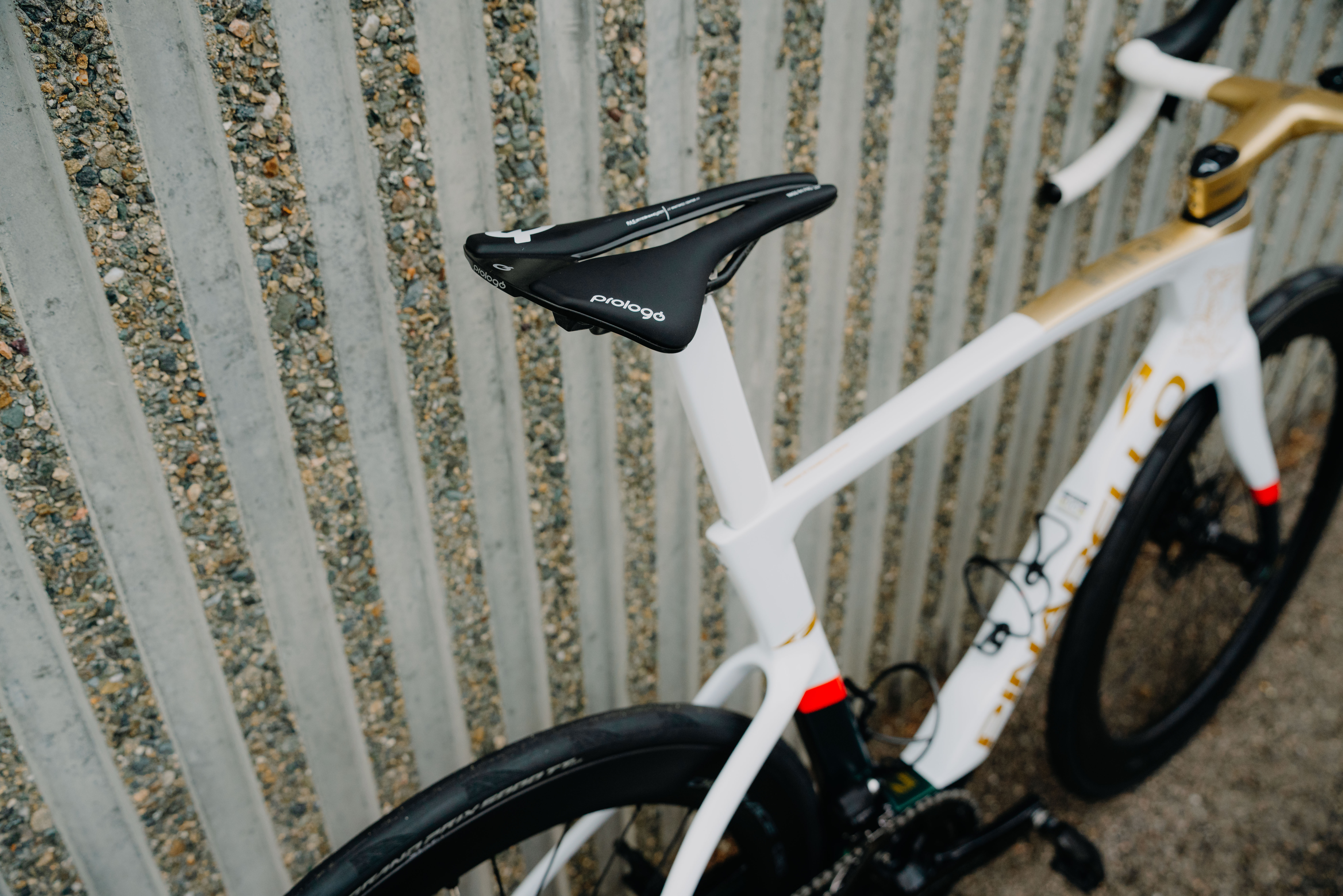 Geraint Thomas ' Tour de Gran Bretaña Custom Pinarello Dogma 2025