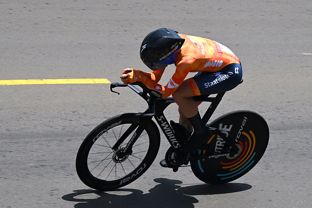 Kigali, Ruanda - 21 de septiembre: Demi Vollering del Equipo Países Bajos compite durante el 98 Campeonato Mundial de Ciclismo de UCI Kigali 2025 - Mujeres Elite Individual Time Trial a 31.2 km de Kigali a Kigali el 21 de septiembre de 2025 en Kigali, Rwanda. (Foto de Dario Belingheri/Getty Images)