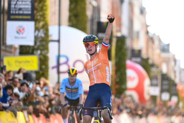 Picture by Simon Wilkinson/SWpix.com - 05/10/2024 - Cycling - 2024 UCI Gravel World Championships, Halle-Leuven, Belgium - Women Elite Race - Marianne Vos (Netherlands) wins the 2024 UCI Gravel World Championships beating Lotte Kopecky (Belgium) who finished second