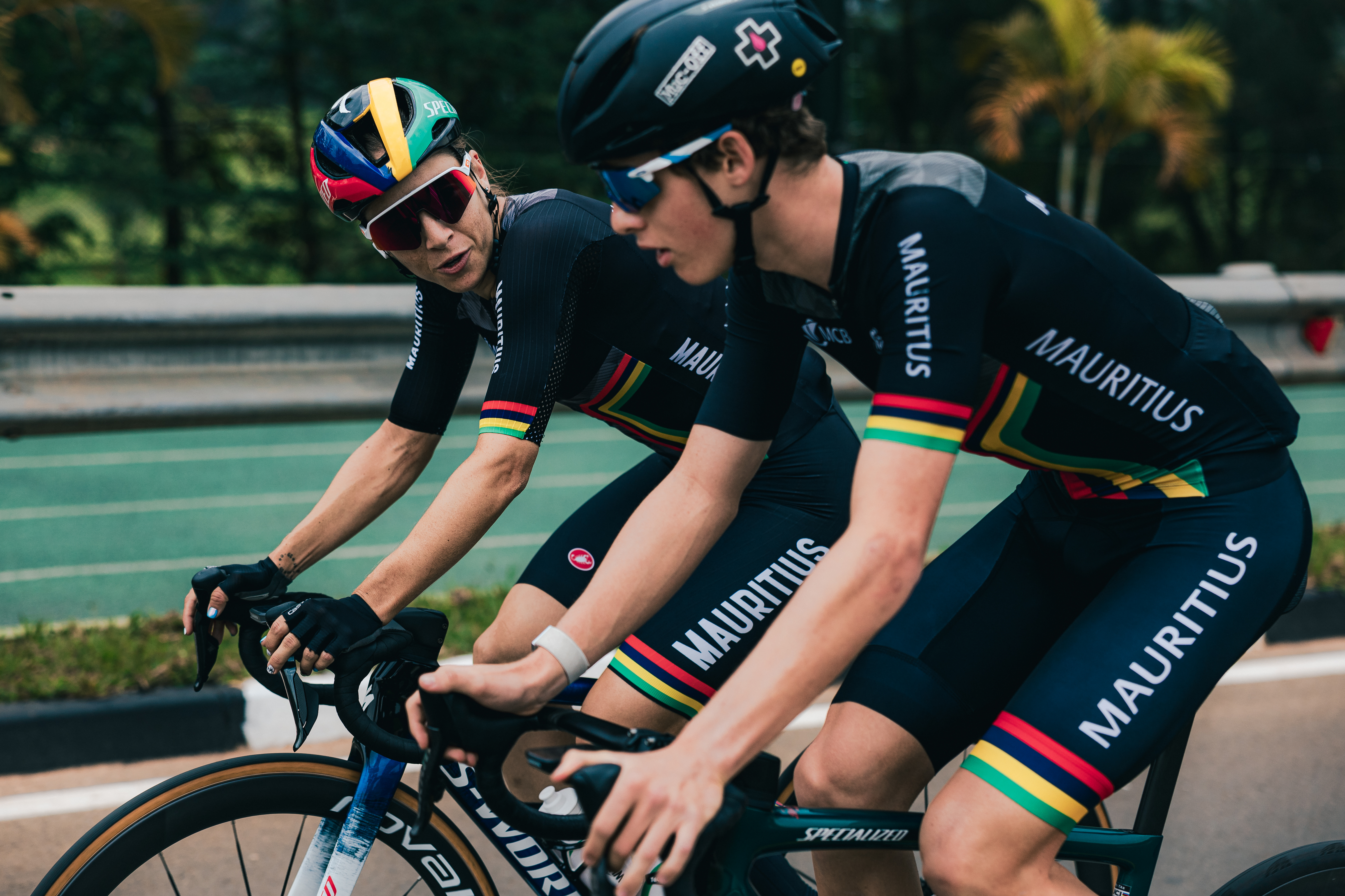 Imagen de Alex Whitehead/Swpix.com - 24/09/2025 - Ciclismo - 2025 Campeonato Mundial de Road UCI - Centro de Convenciones Kigali, Kigali, Ruanda - Entrenamiento en la carretera - Kim Le Court (Mauricio)