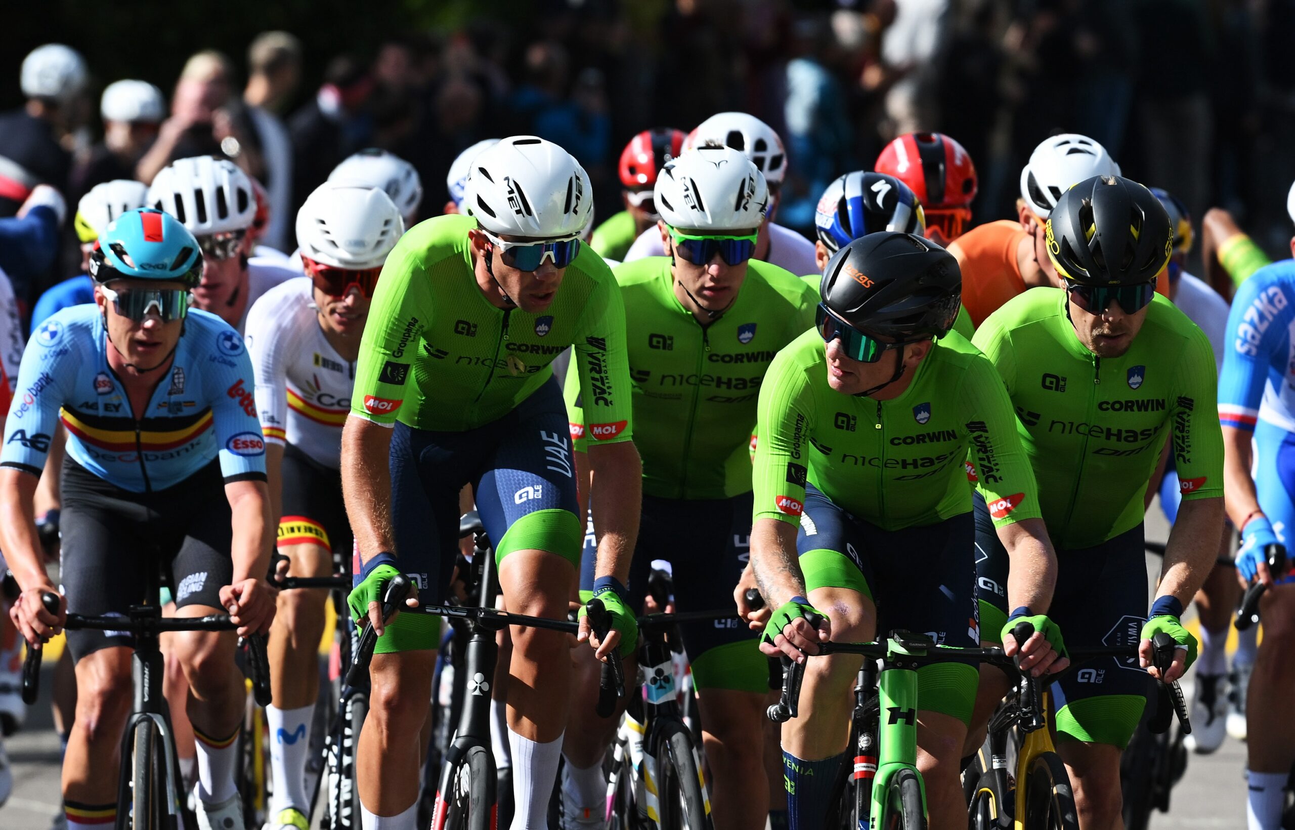 ZURICH, SWITZERLAND - SEPTEMBER 29: (L-R) Maxim Van Gils of Team Belgium, Domen Novak, Jaka Primozic, Jan Tratnik of Team Slovenia during the 97th UCI Cycling World Championships Zurich 2024, Men's Elite Road Race a 273.9km one day race from Winterthur to Zurich on September 29, 2024 in Zurich, Switzerland. (Photo by Dario Belingheri/Getty Images)