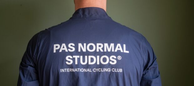 Revisión de la chaqueta impermeable Pas Normal Mechanism Pertex: protección ligera y transpirable contra la intemperie