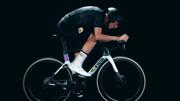 'Más rápida que una Tarmac SL8': Cinelli lanza la nueva bicicleta de carretera Aeroscoop más rápida hasta la fecha