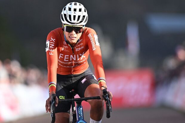 Ceylin del Carmen Alvarado pictured in action during the women's race at the Cyclocross World Cup cyclocross event in Flamanville, France, Sunday 30 November 2025, the 2nd stage (out of 12) in the World Cup of the 2025-2026 season.BELGA PHOTO DAVID PINTENS (Photo by DAVID PINTENS / BELGA MAG / Belga / AFP via Getty Images)