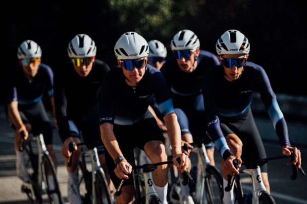 'Los equipos están desesperados por empezar a trabajar en 2026': por qué las élites del ciclismo ya están esforzándose mucho en los campos de entrenamiento de diciembre